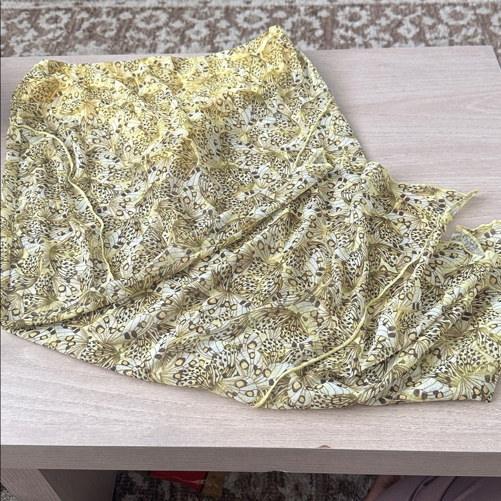 Camila Coelho Yellow Floral Two-Piece Skirt Set - Picture 8 of 8
